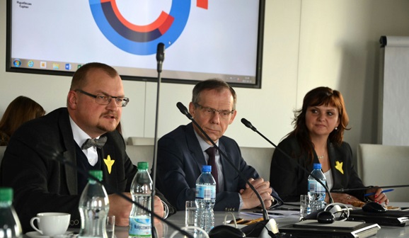 Delegacja parlamentarzystów czeskich podczas spotkania w KRRiT (fot. KRRiT)