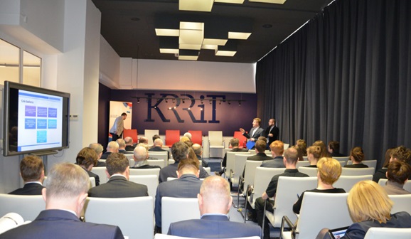 Seminarium dziennikarskie "Wybory samorządowe 2014 w telewizji ogólnopolskiej i regionalnej" (fot. KRRiT)
