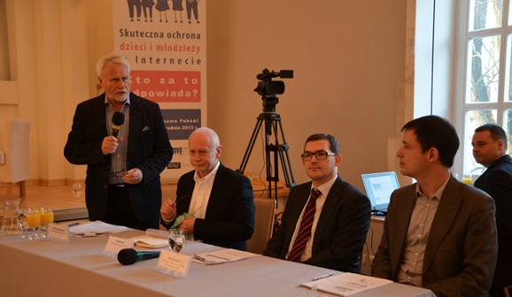 Andrzej Krajewski, Ekspert ds. Wolności Słowa KRRiT prowadzący drugą część konferencji (fot. S.Maksymowicz/KRRiT)